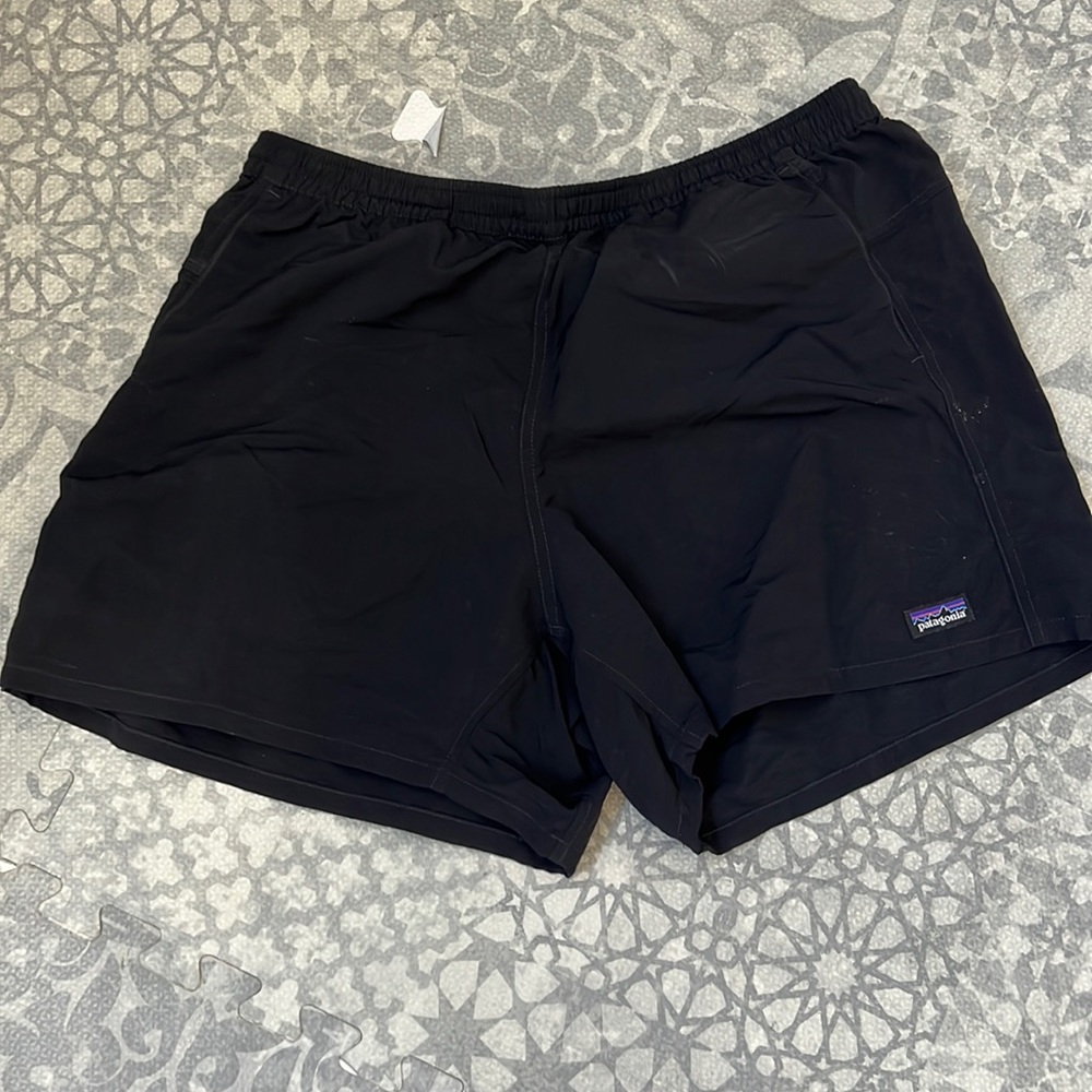 Patagonia baggies short size L